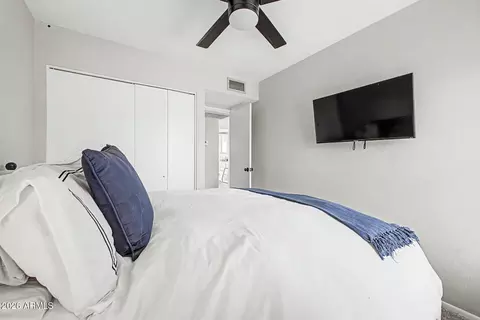 Bedroom - 3907 E Windrose Dr, Phoenix, AZ 85032 photo 5 of 5