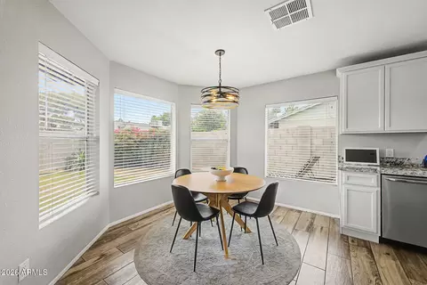 Dining - 3907 E Windrose Dr, Phoenix, AZ 85032 photo 1 of 1