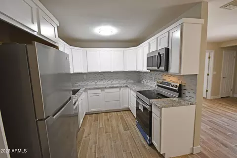 Kitchen - 3511 E Baseline Rd #1182, Phoenix, AZ 85042 photo 2 of 2