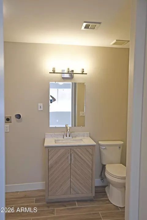 Bath - 3511 E Baseline Rd #1182, Phoenix, AZ 85042 photo 3 of 3