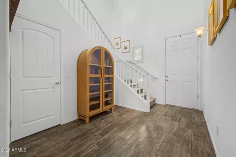 Entry Way - 5103 S Moccasin Trl, Gilbert, AZ 85298 photo 1 of 3