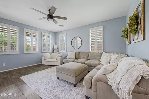 Living - 5103 S Moccasin Trl, Gilbert, AZ 85298 photo 1 of 1