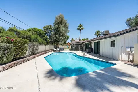 Exterior - 7540 N 7th Ave, Phoenix, AZ 85021 photo 13 of 15