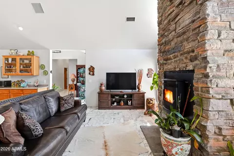 Living - 2503 Elk Run Ct, Payson, AZ 85541 photo 1 of 2