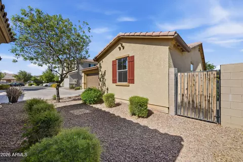 Exterior - 59 E Liberty Ln, Gilbert, AZ 85296 photo 2 of 4