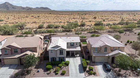 View/Area - 1985 E Hazeltine Way, Gilbert, AZ 85298 photo 8 of 12