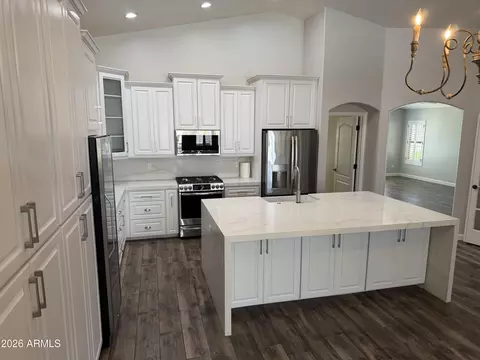 Kitchen - 3430 E Kesler Ln, Gilbert, AZ 85295 photo 2 of 9