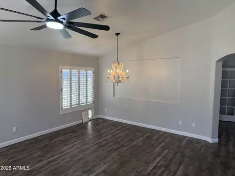Living - 3430 E Kesler Ln, Gilbert, AZ 85295 photo 2 of 3