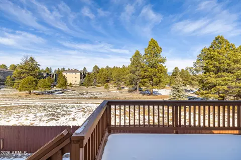 Exterior - 218 E Mohawk Dr, Flagstaff, AZ 86005 photo 4 of 4