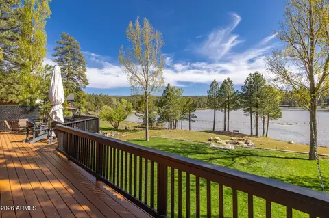 1015 E Raintree Rd, Munds Park, AZ 86017