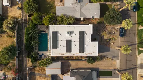 View/Area - 2935 E Mulberry Dr, Phoenix, AZ 85016 photo 2 of 2