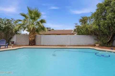 Exterior - 4822 N 64 Dr, Phoenix, AZ 85033 photo 6 of 6