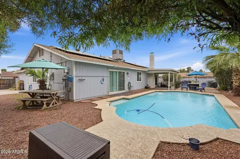 Exterior - 4822 N 64 Dr, Phoenix, AZ 85033 photo 4 of 6