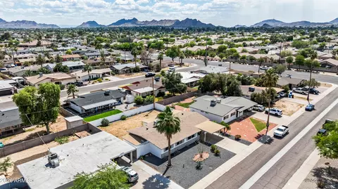 View/Area - 3221 E Andorra Dr, Phoenix, AZ 85032 photo 1 of 3