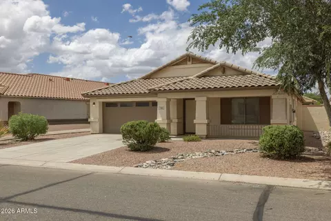 740 E Mule Train Trl, San Tan Valley, AZ 85143