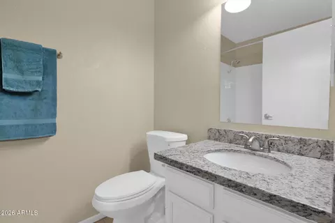 Bath - 5136 Evergreen St #1006, Mesa, AZ 85205 photo 2 of 3