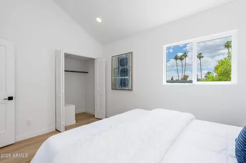 Bedroom - 4530 E Rhonda Dr, Phoenix, AZ 85018 photo 3 of 4
