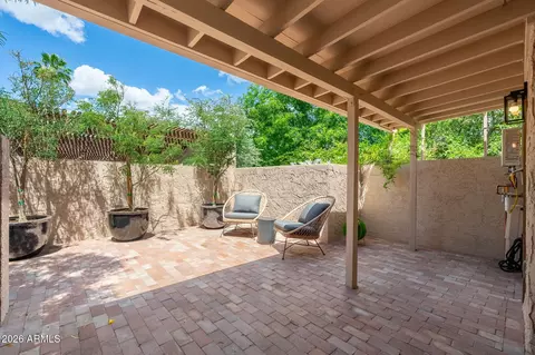 Exterior - 4530 E Rhonda Dr, Phoenix, AZ 85018 photo 3 of 7
