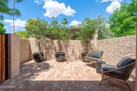 Exterior - 4530 E Rhonda Dr, Phoenix, AZ 85018 photo 1 of 7