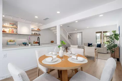 Dining - 4530 E Rhonda Dr, Phoenix, AZ 85018 photo 1 of 2