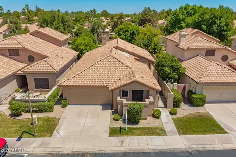 9143 S Grandview Dr, Tempe, AZ 85284