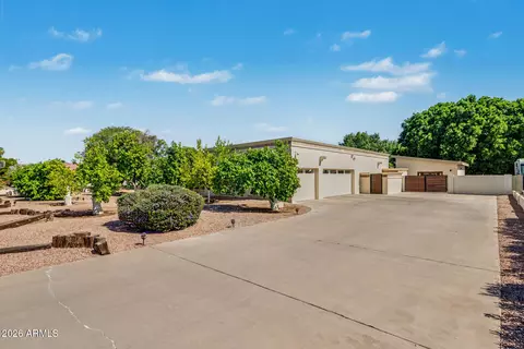 Exterior - 3233 E Fairbrook St, Mesa, AZ 85213 photo 1 of 11