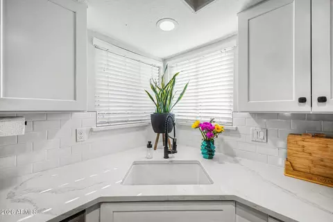 Kitchen - 2455 E Broadway Rd #65, Mesa, AZ 85204 photo 5 of 5