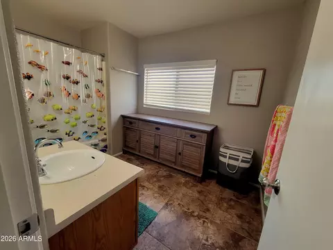 Bath - 10841 E Forge Cir, Mesa, AZ 85208 photo 3 of 3