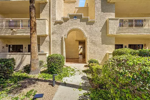 19400 N Westbrook Pkwy #233, Peoria, AZ 85382