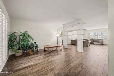 5102 N 31st Pl #412, Phoenix, AZ 85016