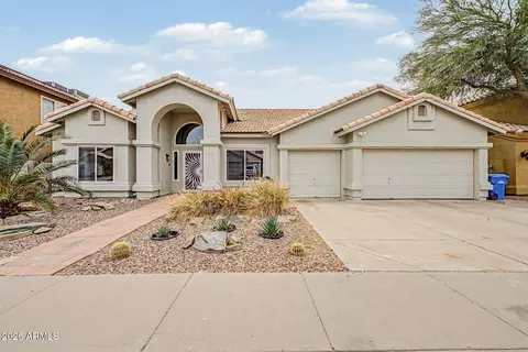 4445 W Fallen Leaf Ln, Glendale, AZ 85310