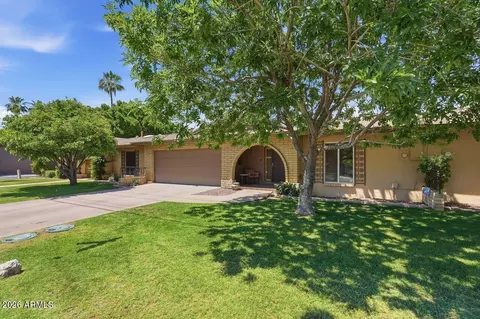 Exterior - 1016 E Rose Ln, Phoenix, AZ 85014 photo 3 of 4