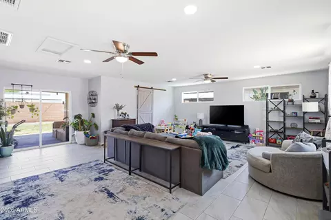 Living - 2052 W Marlette Ave, Phoenix, AZ 85015 photo 1 of 2