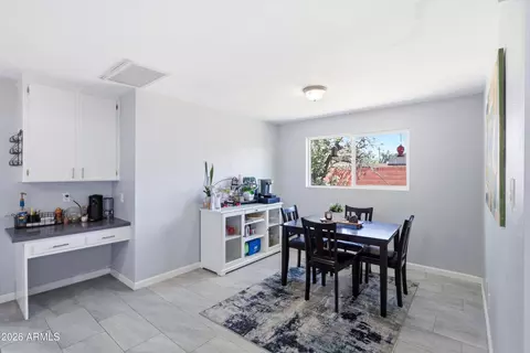 Dining - 2052 W Marlette Ave, Phoenix, AZ 85015 photo 2 of 3