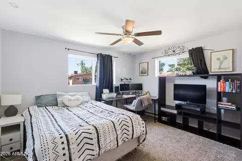 Bedroom - 2052 W Marlette Ave, Phoenix, AZ 85015 photo 1 of 4