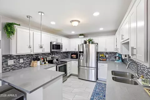 Kitchen - 2052 W Marlette Ave, Phoenix, AZ 85015 photo 2 of 2