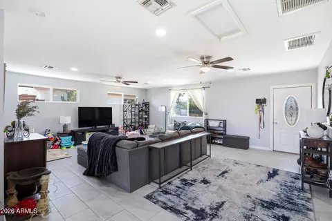 Living - 2052 W Marlette Ave, Phoenix, AZ 85015 photo 2 of 2