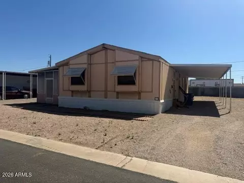 156 N Hawes Rd, Mesa, AZ 85207 photo 2