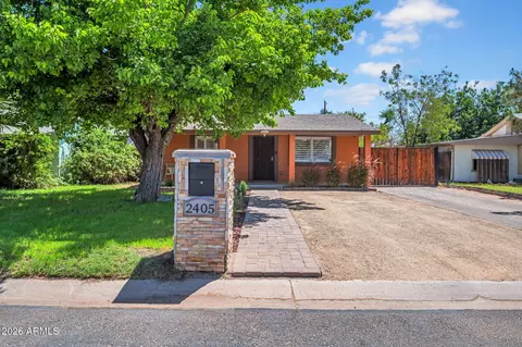 2405 N 27th Pl, Phoenix, AZ 85008