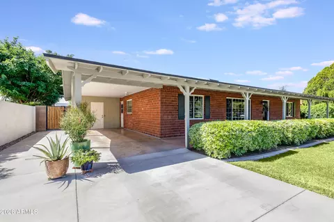 3721 E Clarendon Ave, Phoenix, AZ 85018 photo 3