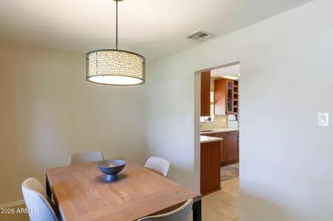 3721 E Clarendon Ave, Phoenix, AZ 85018 photo 12