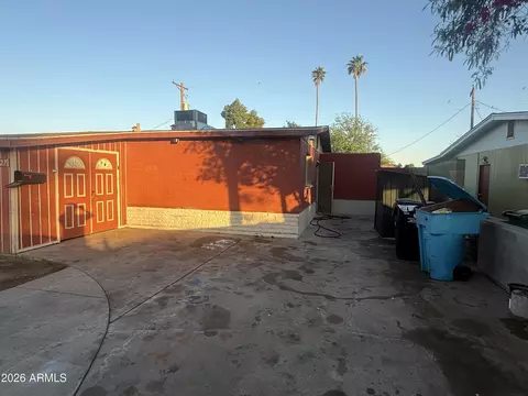 7727 W Weldon Ave, Phoenix, AZ 85033