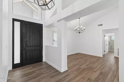 Entry Way - 1970 E Sunburst Ln, Tempe, AZ 85284 photo 4 of 8