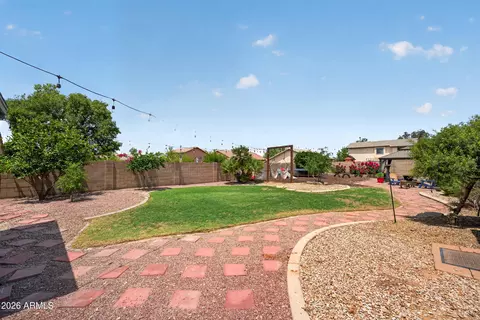 Exterior - 534 E Kyle Ct, Gilbert, AZ 85296 photo 7 of 17