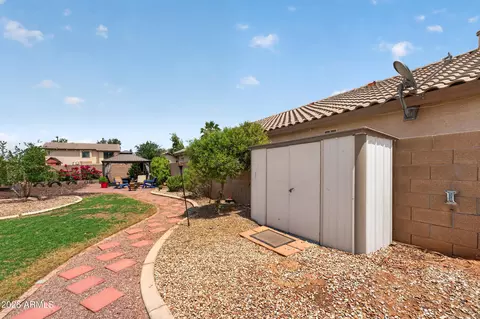 Exterior - 534 E Kyle Ct, Gilbert, AZ 85296 photo 15 of 17