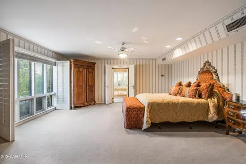 Bedroom - 211 W Kaler Dr, Phoenix, AZ 85021 photo 1 of 4