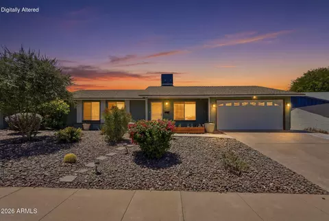 Exterior - 2525 E Vista Dr, Phoenix, AZ 85032 photo 1 of 9