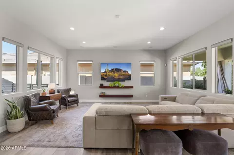 Living - 1122 E Bajor St, Gilbert, AZ 85298 photo 1 of 5