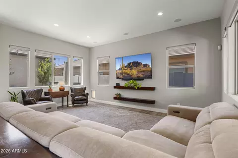 Living - 1122 E Bajor St, Gilbert, AZ 85298 photo 2 of 5