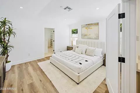 Bedroom - 6830 N 10th Pl, Phoenix, AZ 85014 photo 1 of 4